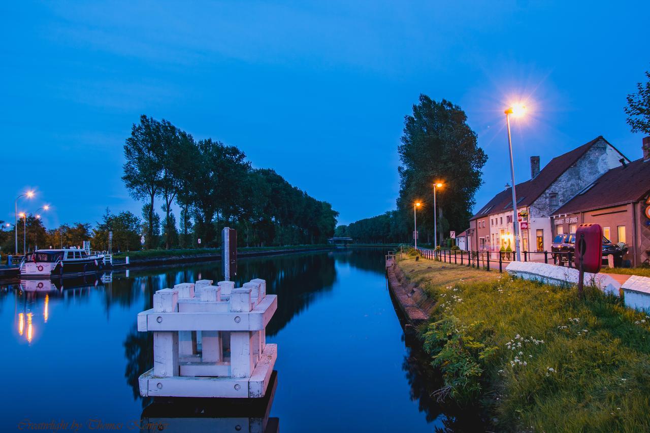 B&B Ter Brugge Stalhille Exterior photo